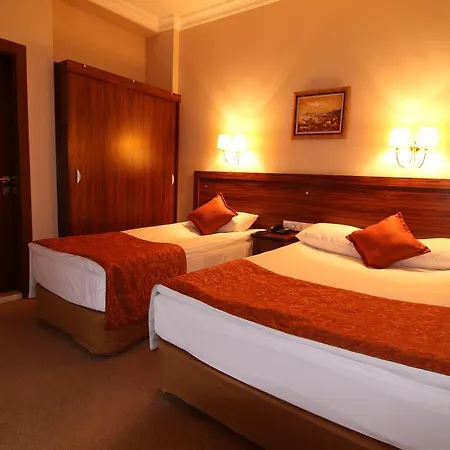 Hotel Ankyra 3*